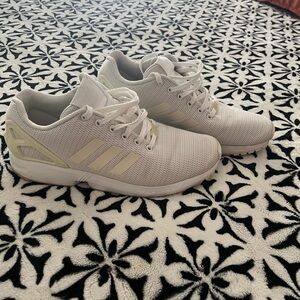 Adidas Men's Cream Athletic Shoes